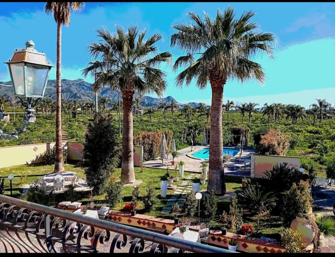 Villa Laura Apartment Giardini Naxos Exterior photo
